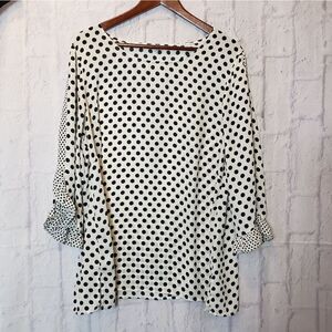 ROSE & OLIVE Flowy Semi-sheer Polka-dot Blouse 2X